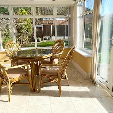 Spacious Five-Bedroom House Close To York Centre - Orchid House Exterior photo