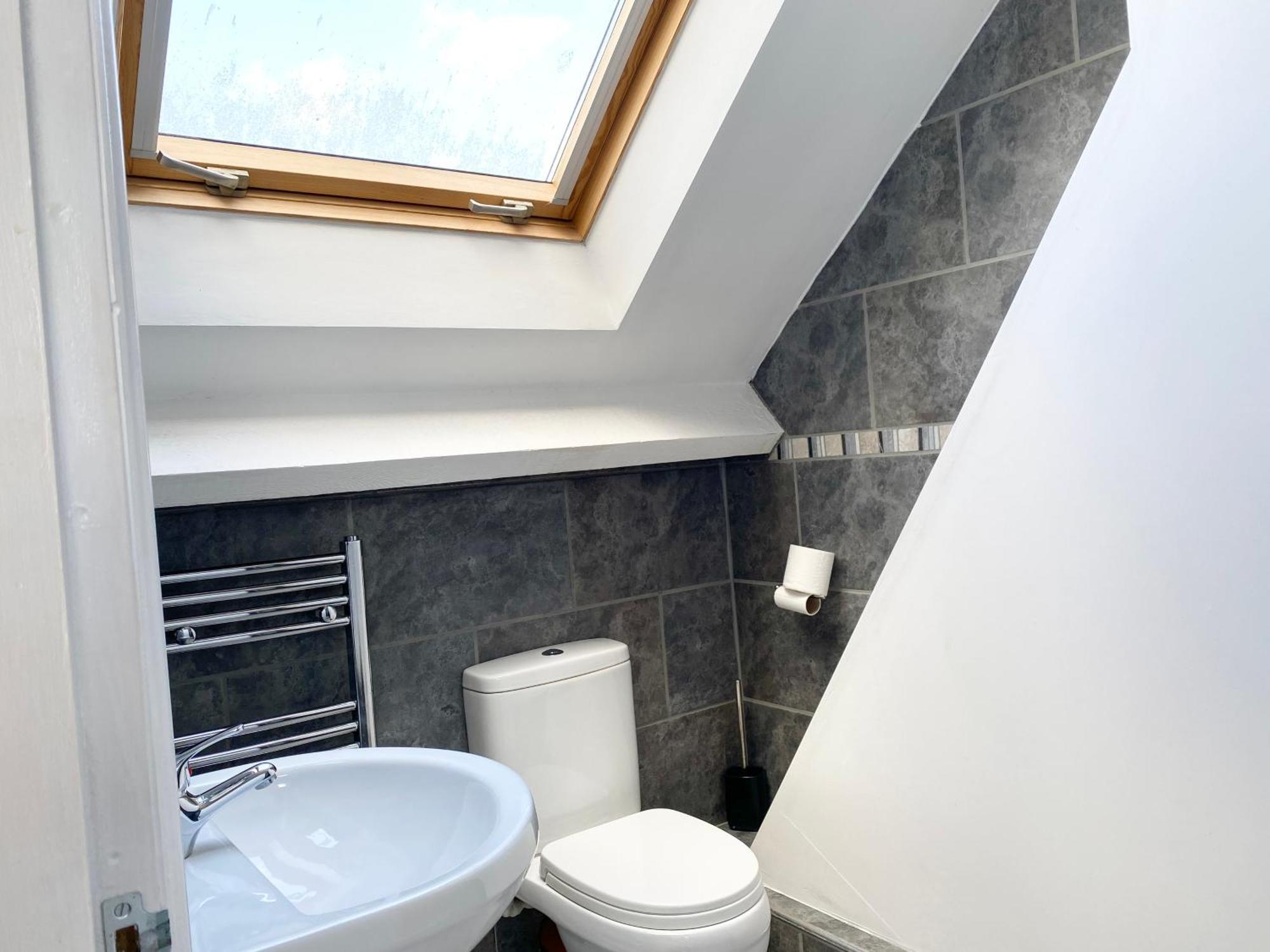 Spacious Five-bedroom House Close To Centre - Orchid House Йорк